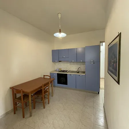 Apartamento Elisa, Baia Verde - Only Teeneger *
